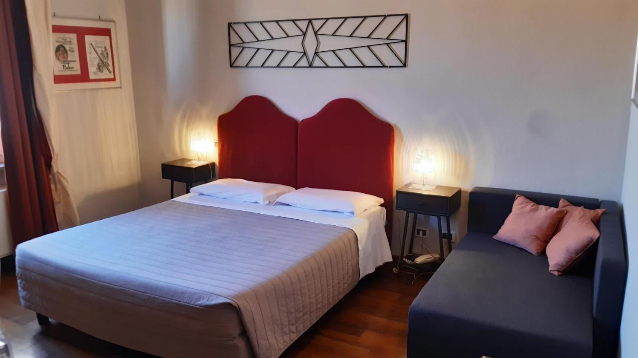 Albergo Moderno Lucca Esterno foto