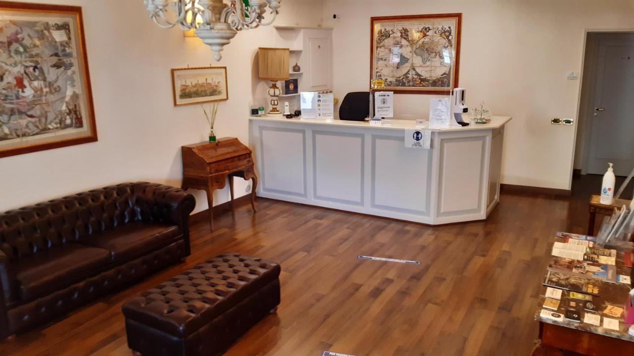 Albergo Moderno Lucca Esterno foto